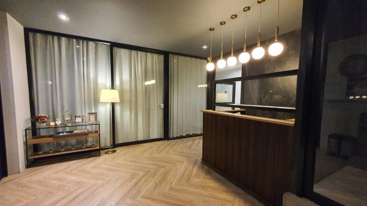 Srianunt Boutique Hotel ブリーラム エクステリア 写真